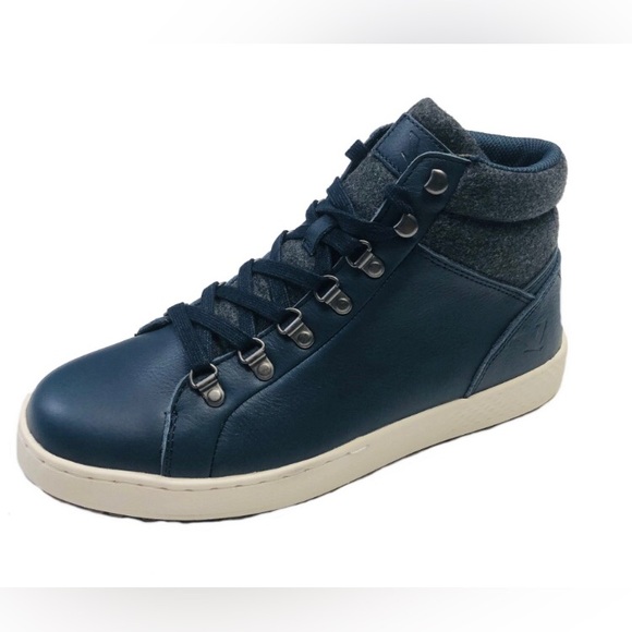 Territory Ruckus High Top ShoeStyle# RUCKUS-BLU-100Color: Blue